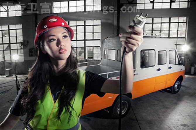依维柯卫富特种汽车制服诱惑
