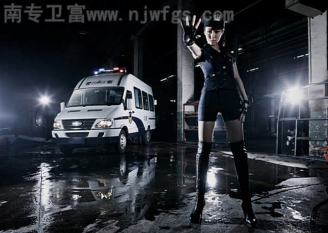 依维柯卫富特种汽车制服诱惑