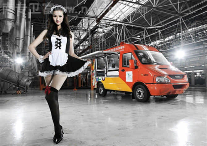依维柯卫富特种汽车制服诱惑