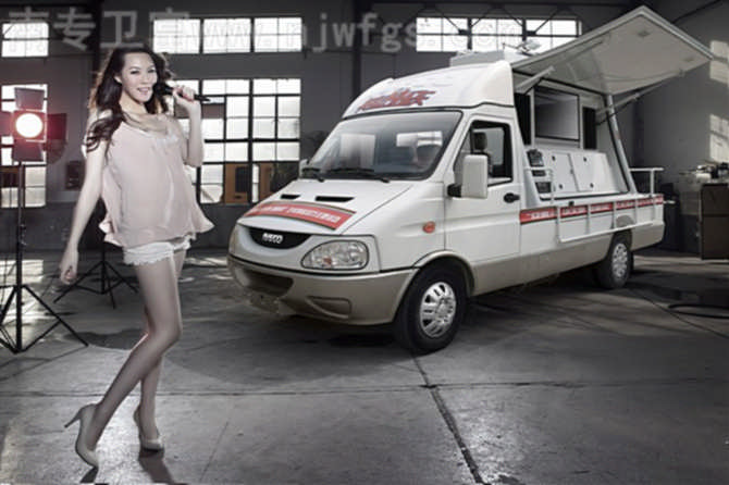 依维柯卫富特种汽车制服诱惑